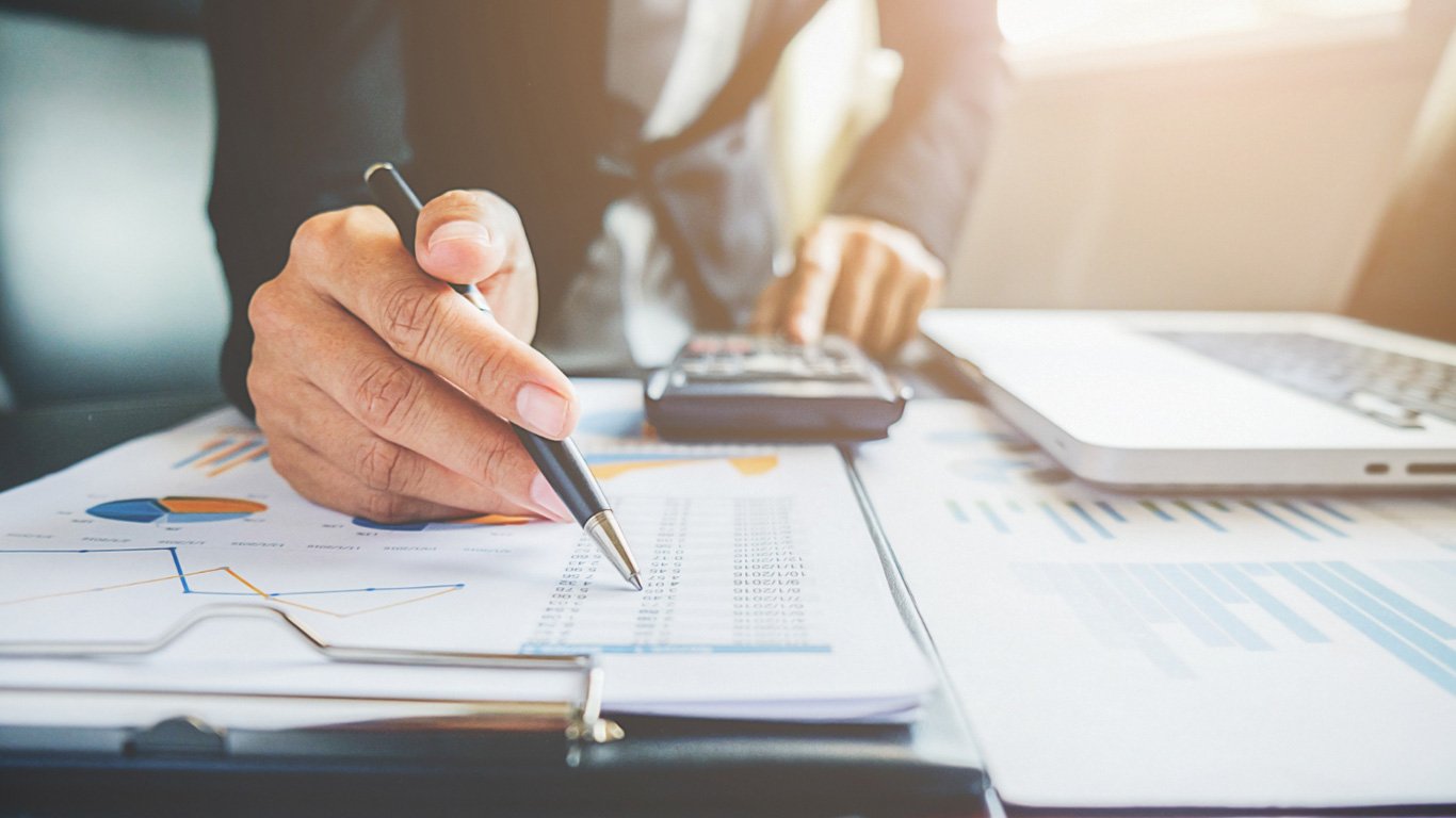 Saiba tudo sobre a contabilidade criativa e quais são os cuidados